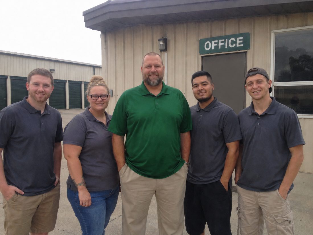Pest control professionals in Omaha, NE